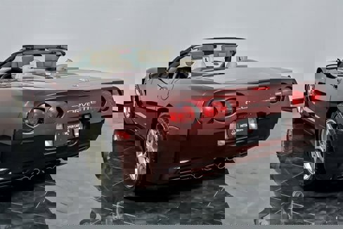 Used 2003 Chevrolet Corvette Convertible w/ Preferred Equipment Group1 image 9
