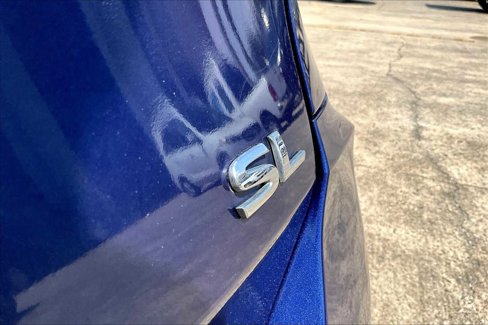 Used 2018 Nissan Rogue SL image 9