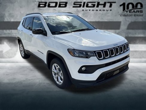 New 2025 Jeep Compass Latitude image 8
