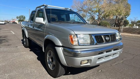 Used 2000 Nissan Frontier XE image 17