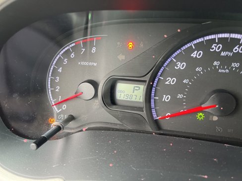 Used 2014 Toyota Sienna LE image 16