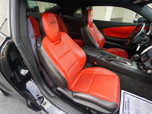 Used 2012 Chevrolet Camaro SS w/ RS Package image 25