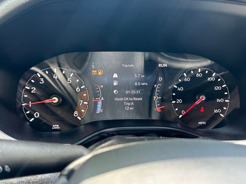 New 2025 Jeep Compass Latitude image 40