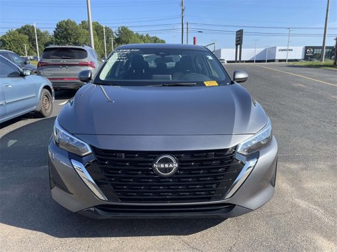 Used 2024 Nissan Sentra SV image 2