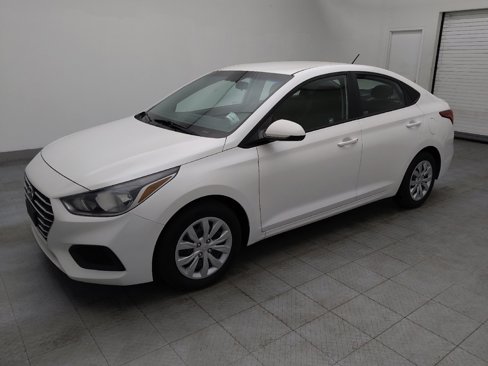 Used 2020 Hyundai Accent SE image 2