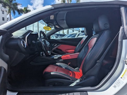 Used 2019 Chevrolet Camaro LT image 6