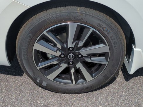 New 2025 Nissan Versa SV w/ Trunk Package image 9