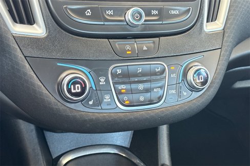 Used 2023 Chevrolet Malibu LT image 29