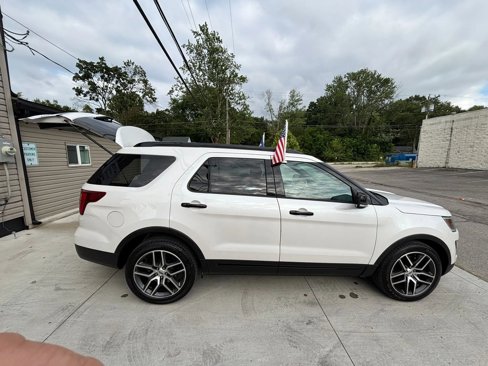 Used 2016 Ford Explorer Sport image 6