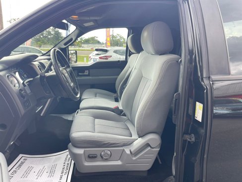 Used 2013 Ford F150 XLT w/ XLT Chrome Pkg image 8