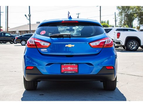 Used 2018 Chevrolet Cruze LT w/ Convenience Package image 8