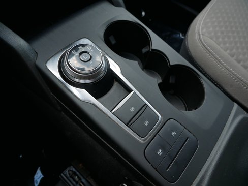 Used 2020 Ford Escape SE image 16