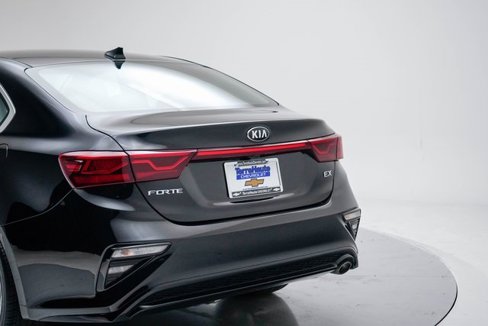 Used 2021 Kia Forte EX image 7