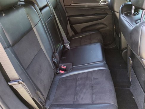 Used 2020 Jeep Grand Cherokee Altitude image 25