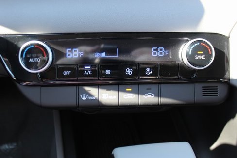 New 2025 Hyundai Elantra Sport image 19