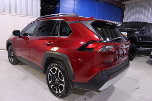 Used 2019 Toyota RAV4 Adventure image 3