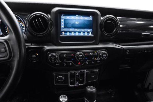 Used 2021 Jeep Wrangler Unlimited Sport image 53