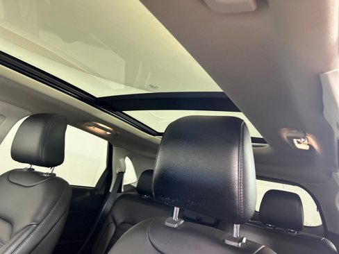 Used 2020 Ford Edge SEL w/ Convenience Package image 12