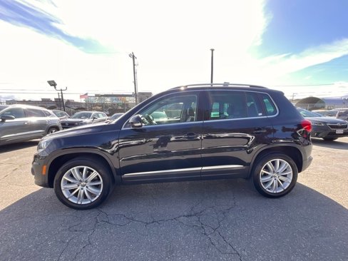 Used 2012 Volkswagen Tiguan SE image 5