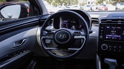 Used 2022 Hyundai Tucson SEL image 8