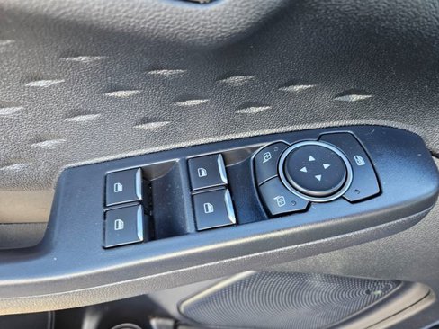 Used 2020 Ford Escape S image 11