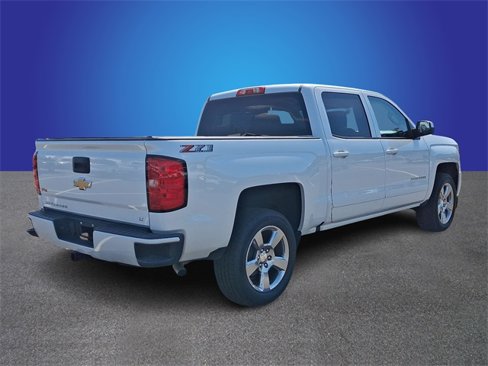 Used 2018 Chevrolet Silverado 1500 LT image 4