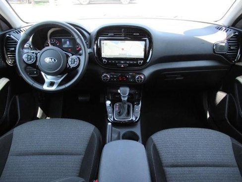 Used 2021 Kia Soul EX image 12