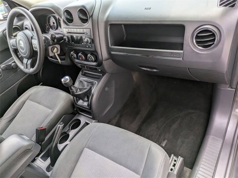 Certified 2016 Jeep Patriot Sport image 23
