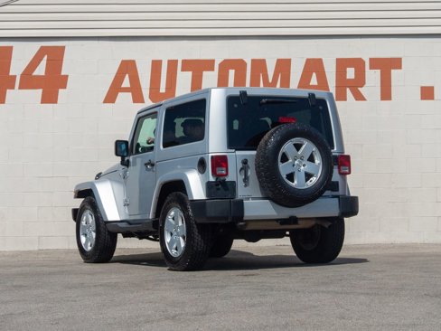 Used 2012 Jeep Wrangler Sahara image 7