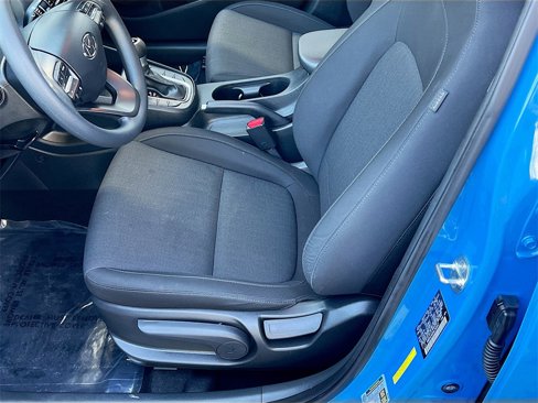 Used 2022 Hyundai Kona SEL image 18
