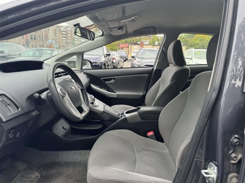 Used 2013 Toyota Prius Two image 13