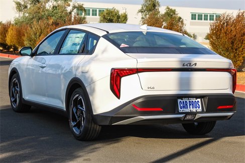 New 2025 Kia K4 EX image 7