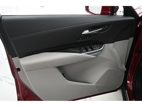 Used 2020 Cadillac XT4 Premium Luxury w/ Cold Weather Package image 8