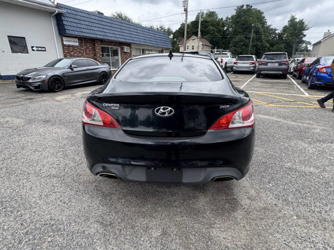Used 2011 Hyundai Genesis 2.0T image 10