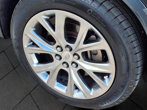 Used 2020 Cadillac XT6 Sport image 8