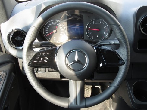 New 2025 Mercedes-Benz Sprinter 2500 image 24