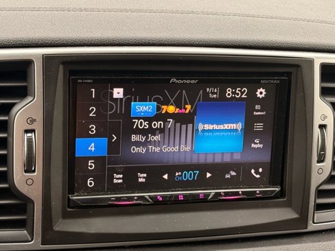 Used 2019 Kia Sportage LX image 16