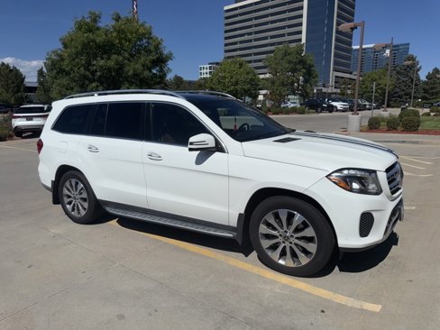 Used 2017 Mercedes-Benz GLS 450 4MATIC image 2