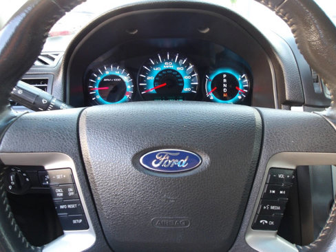 Used 2011 Ford Fusion SEL w/ 302A Rapid Spec Order Code image 16