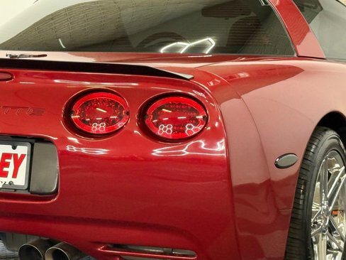 Used 1999 Chevrolet Corvette Coupe w/ Memory Pkg image 7
