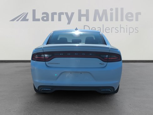 Used 2016 Dodge Charger R/T image 4