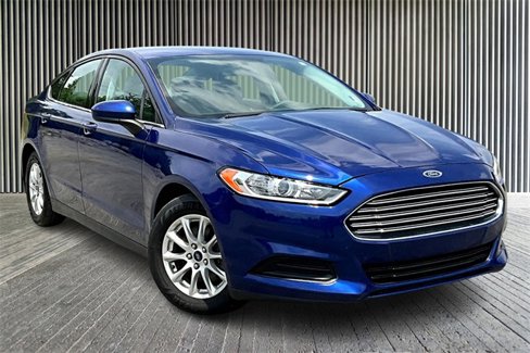 Used 2015 Ford Fusion S image 11