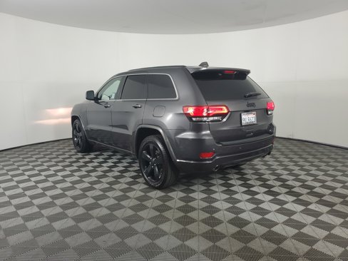 Used 2015 Jeep Grand Cherokee Altitude image 6
