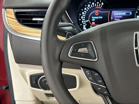 Used 2015 Lincoln MKC AWD w/ Equipment Group 101A Select image 8