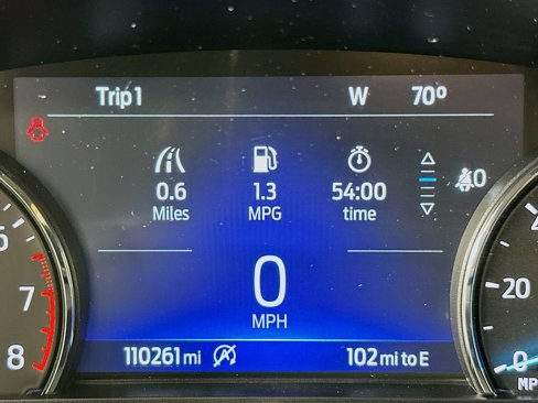 Used 2022 Ford Explorer XLT w/ Equipment Group 202A image 19