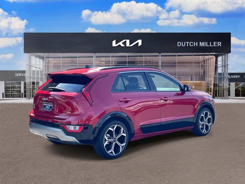 Certified 2023 Kia Niro EX Touring image 7