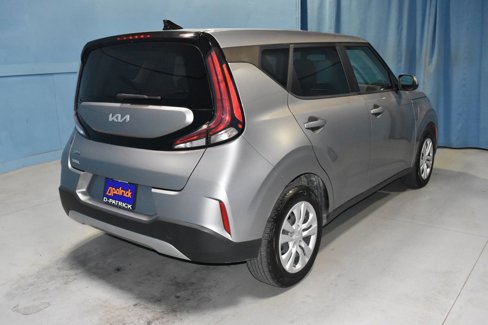Used 2023 Kia Soul LX image 23