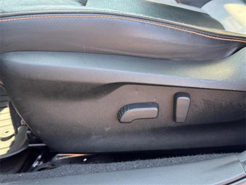 Used 2019 Subaru Crosstrek 2.0i Limited w/ Moonroof Package w/Navigation image 13