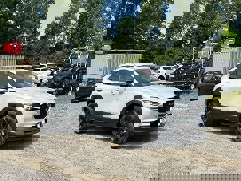 New 2025 MAZDA CX-30 AWD 2.5 S w/ Select Sport Pkg image 2