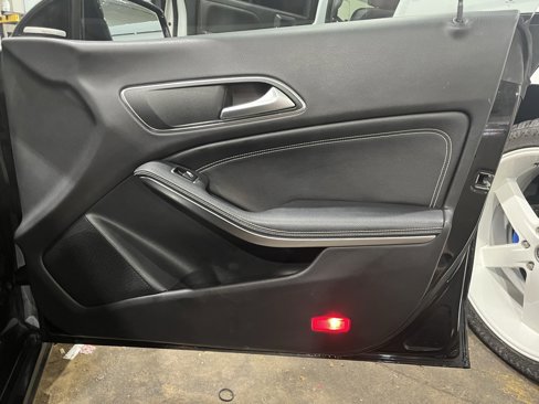 Used 2016 Mercedes-Benz CLA 250 4MATIC image 17